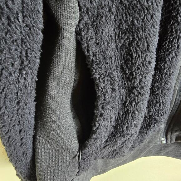 The North Face Furry Fleece Full Zip Jacket - Black - Large - Picture 8 of 12